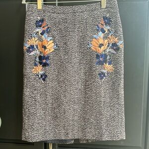 Anthropologie Jovonna tweed like lined embroidered skirt.